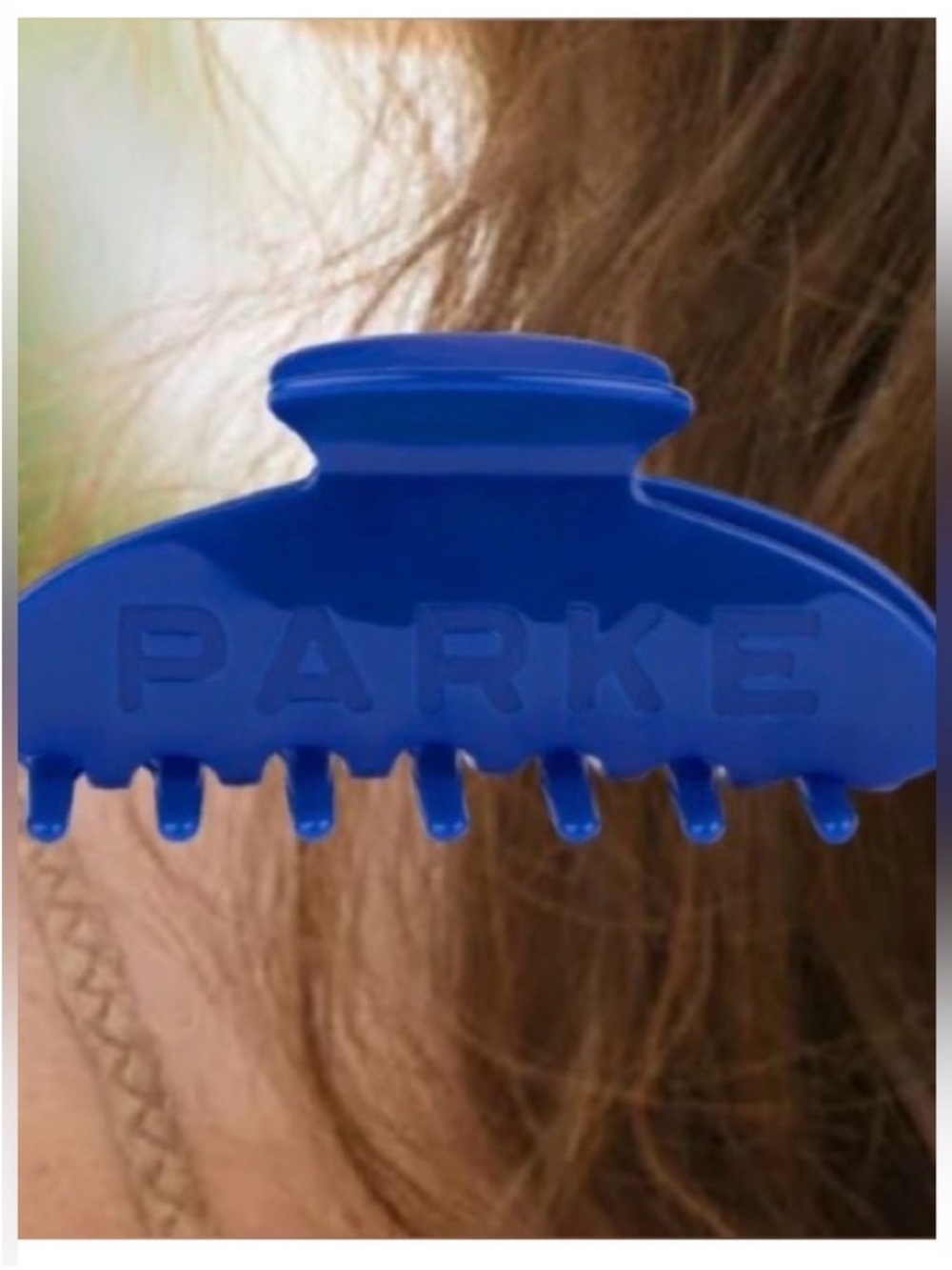 New PARKE Summerland 2026 Limited Edition Claw Clip Denim Blue O/S
